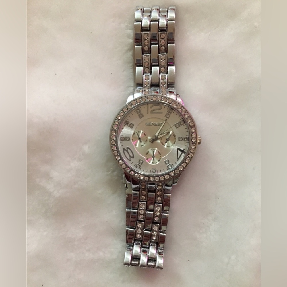 Geneva Women's Silver Colored Watch